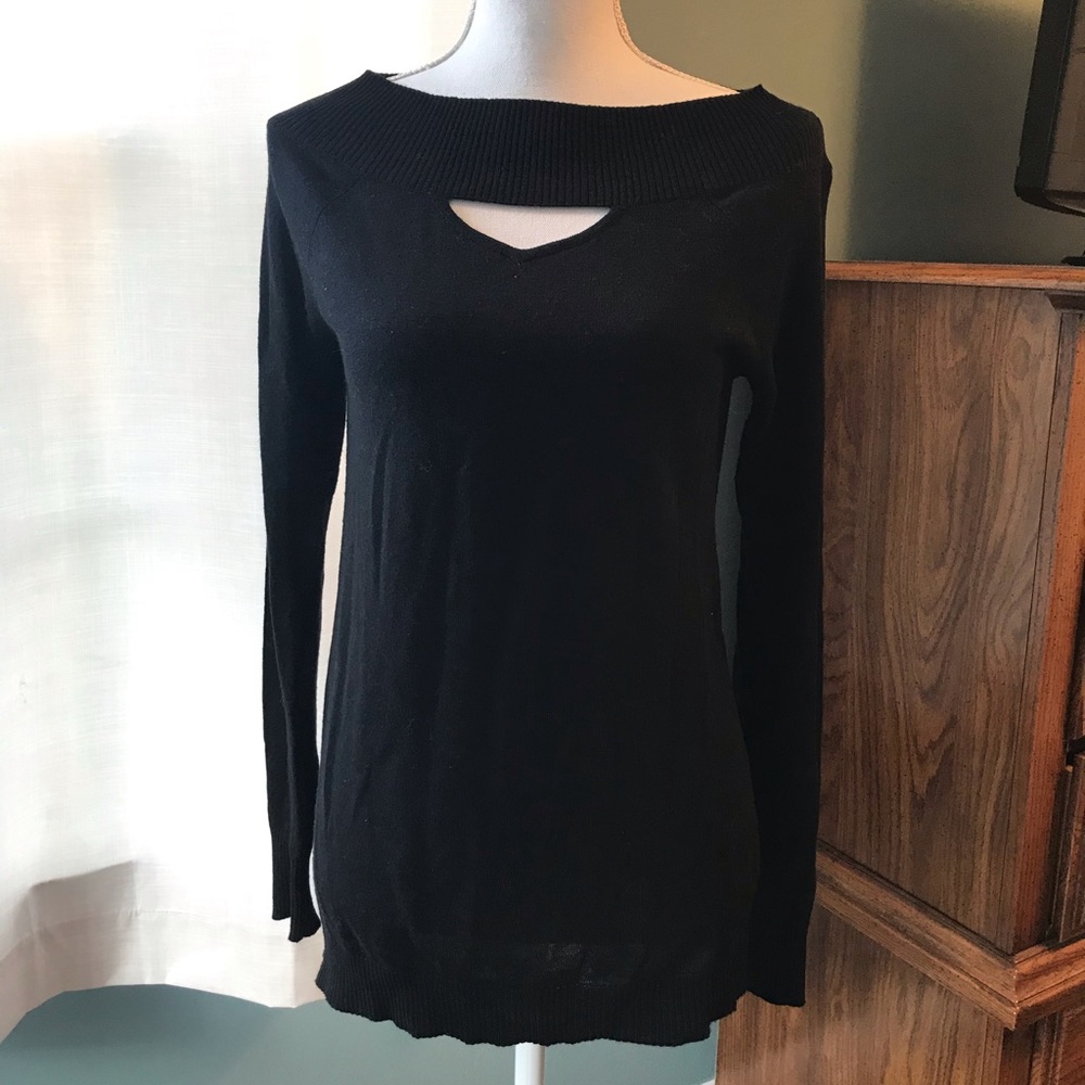 MAURICES CUTOUT SWEATER